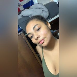 Meet your Posher, Illana